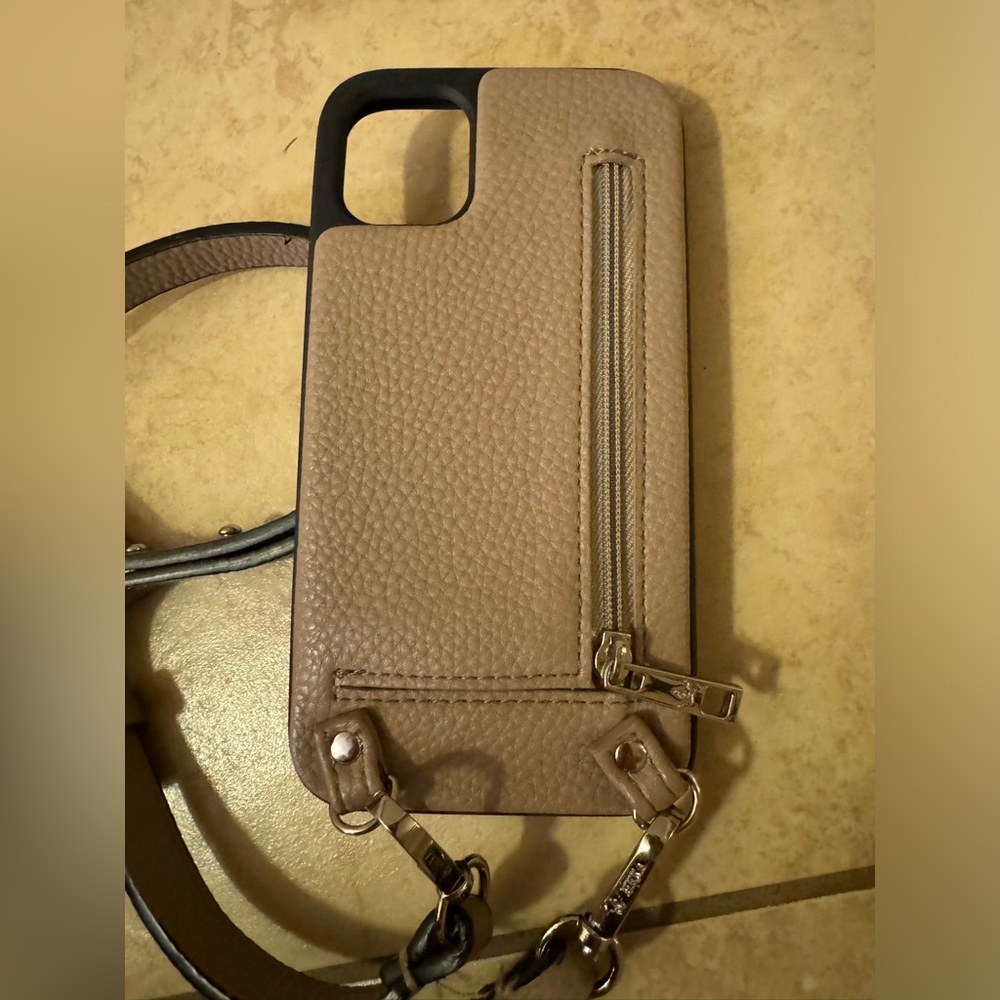 Hera IPhone 11 Jolene adjustable crossbody case